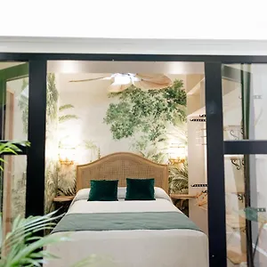 https://top2stay-historic.1costadelsol.com